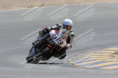 media/Apr-09-2023-SoCal Trackdays (Sun) [[333f347954]]/Turn 10 (115pm)/